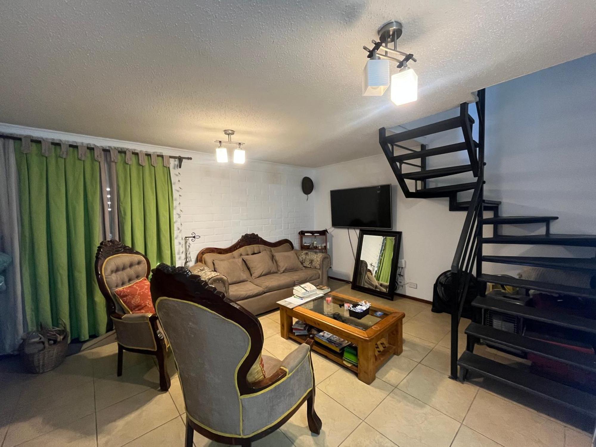 סנטיאגו Hostel Tu Espacio Re - Casa Cerca Del Aeropuerto מראה חיצוני תמונה